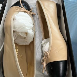 Chanel ballerina flats